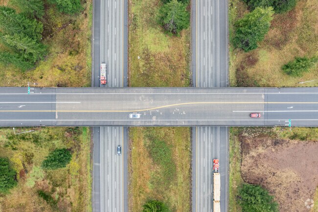 Interstate 90 connects Wilderness Rim commuters to work in nearby cities such as Bellevue.