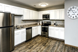825 N Cotner Blvd, Lincoln, NE 68505