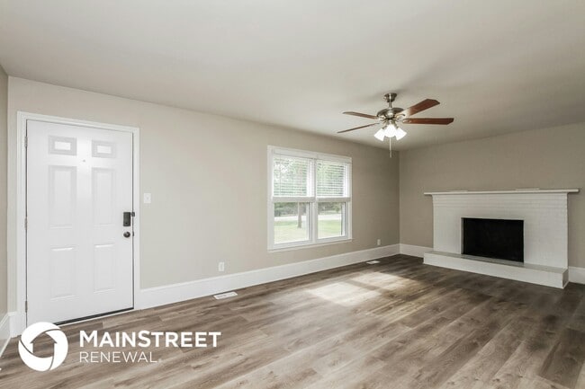 200 Shepherd Rd, Mooresville, NC 28115 - photo 4