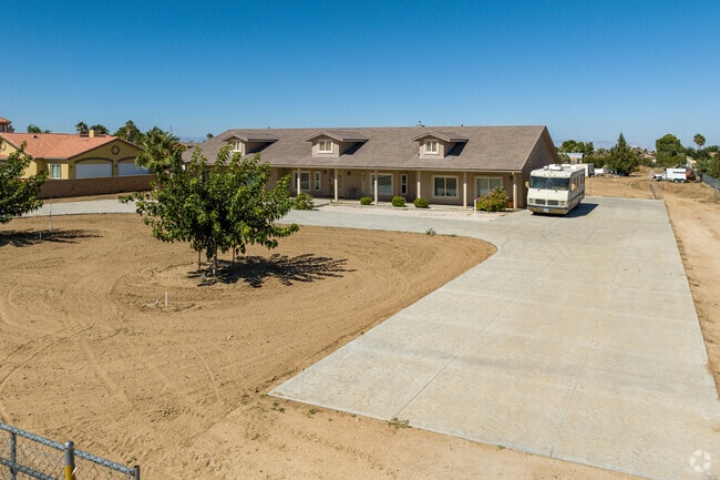 Northwest Palmdale features ranch-style homes with spacious yards and open layouts.
