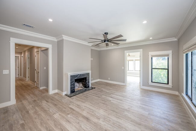 494 S Marengo Ave, Pasadena, CA 91101 - photo 4