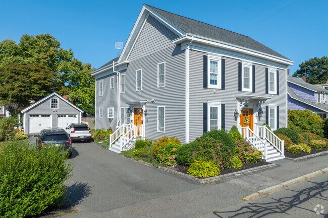Many colonial-style homes have been converted into condos in Downtown Beverly.