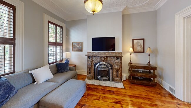 1437 Sheffield St, Pittsburgh, PA 15233 - photo 2