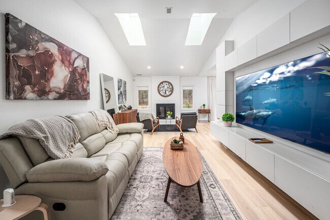 405 Reynolds Ave unit ID1300723P, Durham, NC 27707 - photo 3