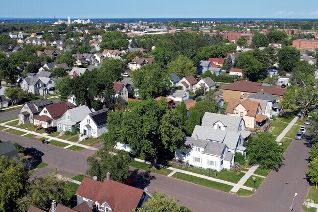 With retailers and Lake Superior all close by, Central Superior is in the middle of it all.