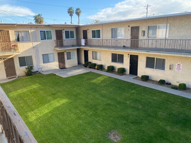 2705, Long Beach, CA 90804 - photo 4
