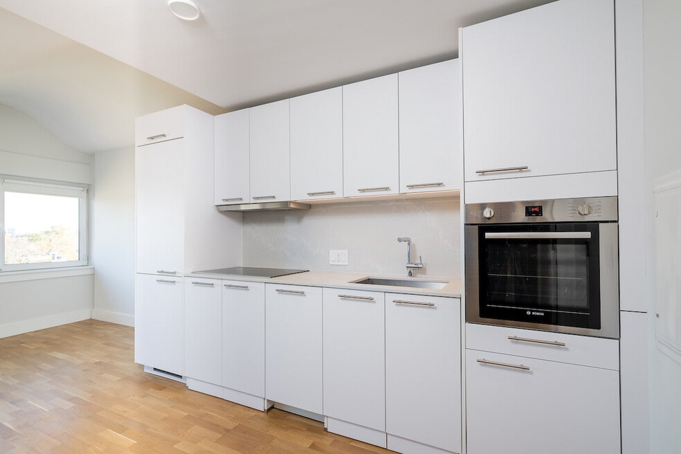 334 Harvard St unit 7, Cambridge, MA 02139 - photo 1