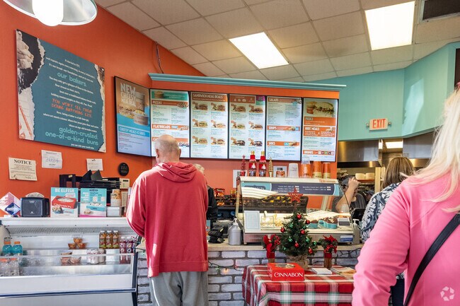 Schlotzsky's serves up sandwiches in the Freeman Grove neighborhood.