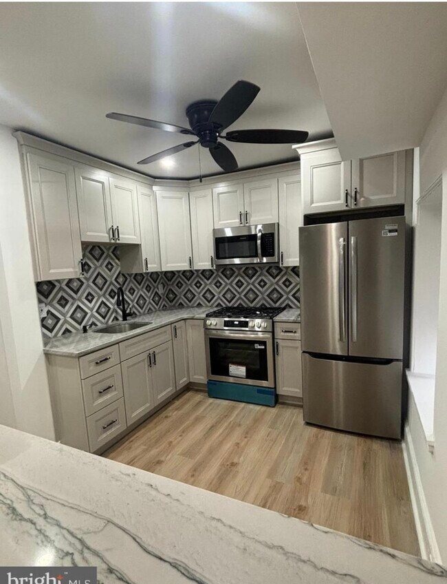 321 Loney St Unit 320 unit C, Philadelphia, PA 19111