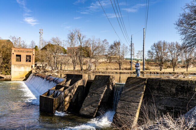 The Duck river runs through shelbyville and is a popular fishing spot.