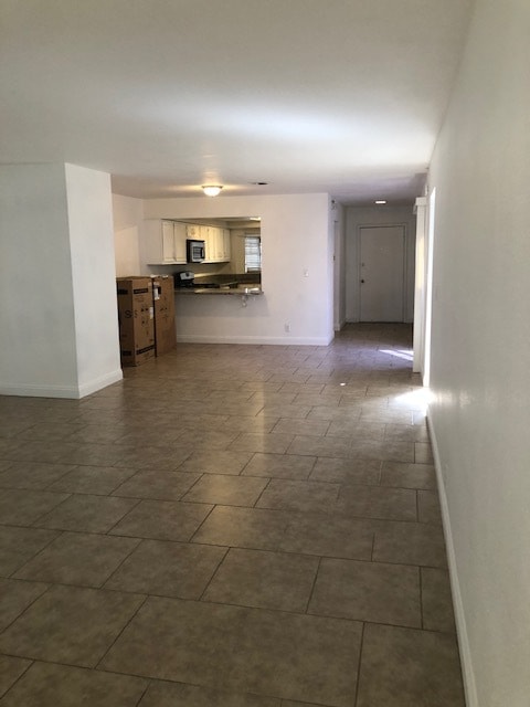 3944 Edgemoor Way, Las Vegas, NV 89121 - photo 6