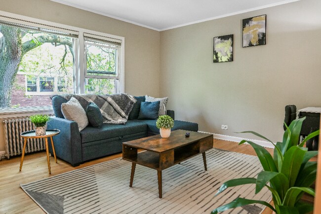 432 Elmwood Ave unit 4322, Evanston, IL 60202 - photo 2