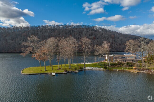 Be marveled by the homes near Candlewood Lake.