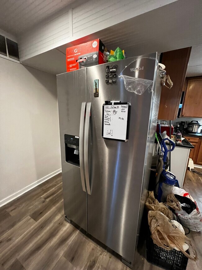 1051 Curran St NW, Atlanta, GA 30318 - photo 7