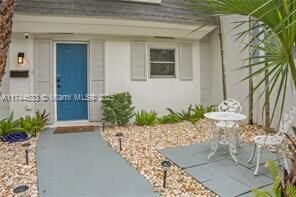 9015 SW 96th Ave, Miami, FL 33176