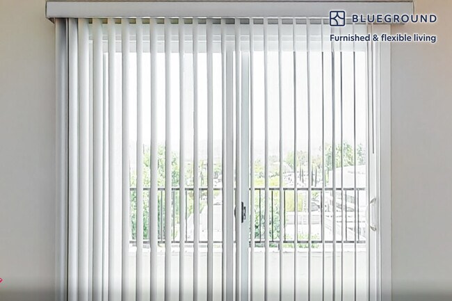 4006 Emerald St unit FL0-ID8697A, Torrance, CA 90503 - photo 4