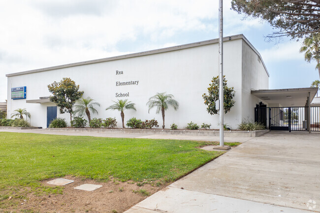 Rea Elementary School serves elementary students in Costa Mesa, Ca.
