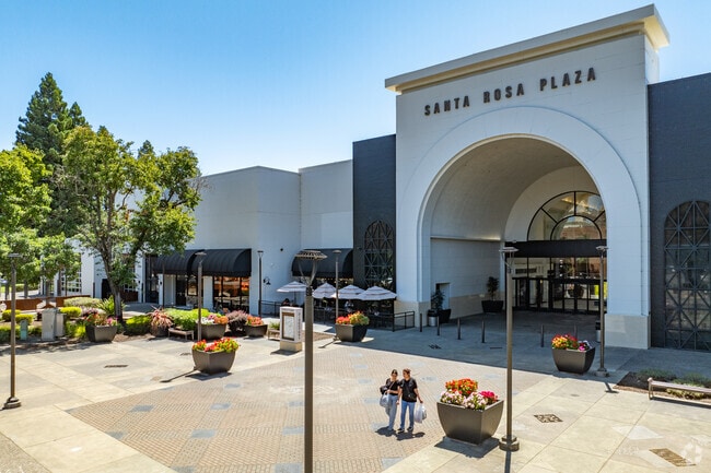 Proctor Terrace shopping options nearby include the Santa Rosa Plaza mall.