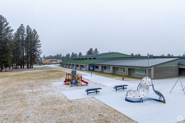 Mullen Road Elementary offers lots of outdoor space behind the school.