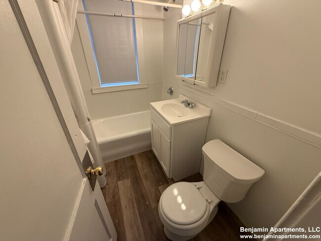 1622 Commonwealth Ave unit 6, Boston, MA 02135 - photo 7