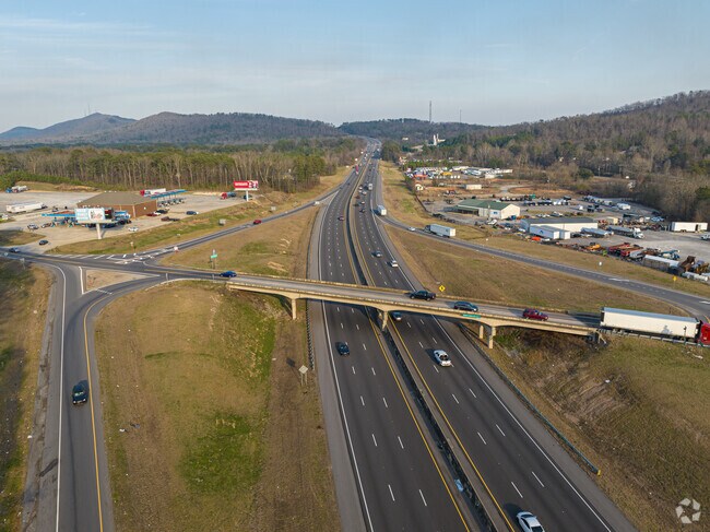 Odneville is close to I 20 for fast commute times.