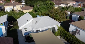 11852 Menlo Ave, Los Angeles, CA 90044