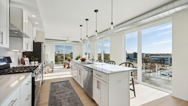 The Finch, Edina, MN 55435 - photo 3