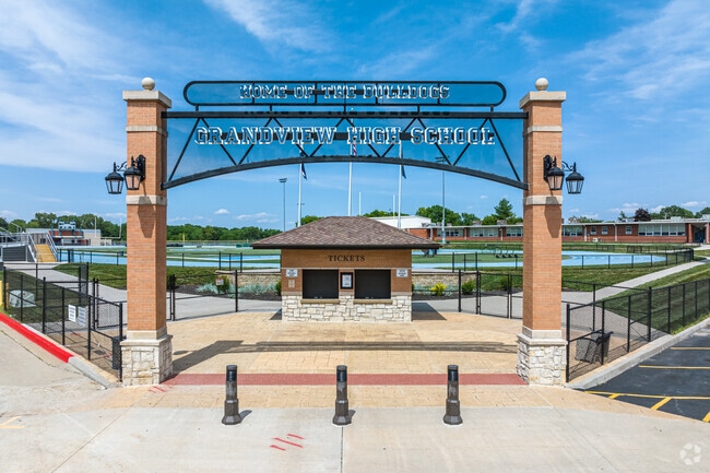 Home of the Bulldogs at Grandview Senior High School.