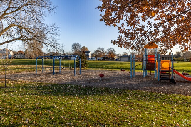 Jamestown Park has a small playground for children in Jamestown, Kenosha.