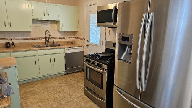 307 Westfield Ave, Gray, LA 70359 - photo 2