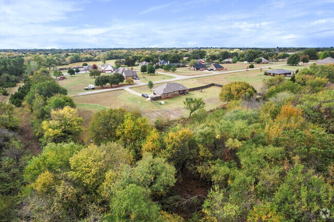 Purcell is the perfect option for anyone looking for a tranquil home and green spaces.