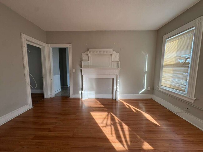 153 Humphrey St unit 2, New Haven, CT 06511 - photo 2