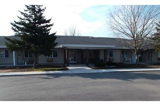 328 Duncan Ave, Cheboygan, MI 49721