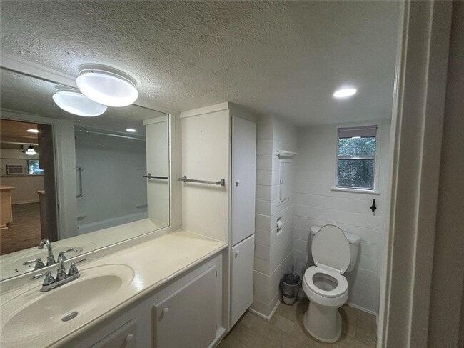 2651 Pioneer Ln, Cleveland, TX 77328 - photo 7