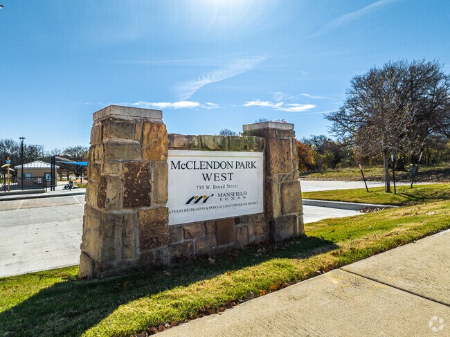 McClendon Park West is centrally located within Mansfield, TX.