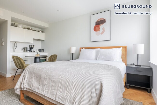 12 Commonwealth Ave unit FL8-ID1256, Boston, MA 02116 - photo 6