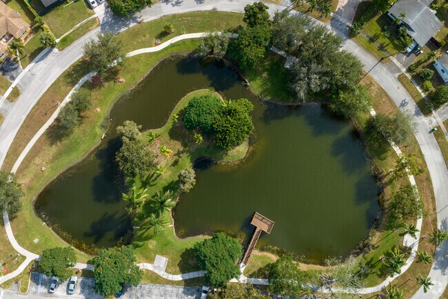 Nearby to Broward Estates is Wolk Park which has a fishing pond.