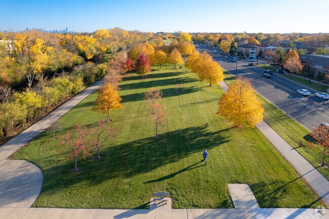 Lincolnwood Centennial Park offers scenic views through a sculpture garden.