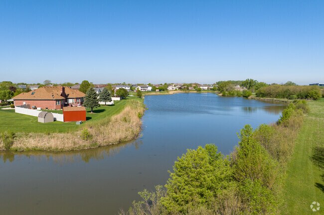 Ponds and parks contribute to the cozy atmosphere of Brookside Glen.