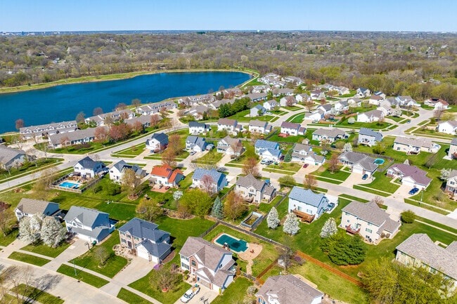 Copper Creek is the perfect neighborhood for those who love nature and nearby amenities.