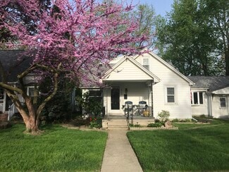 4132 Edgewood St, Dearborn Heights, MI 48125