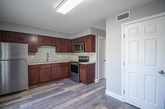 339 Park Row Ave 1-4 unit 3, Long Beach, MS 39560 - photo 5