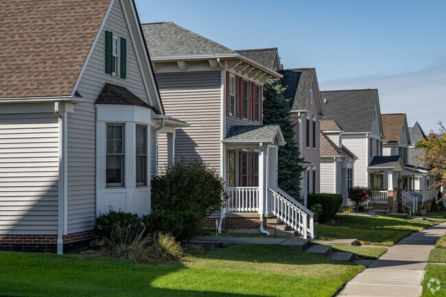 Mill Creek subdivision brings newer homes to Slavic Village.