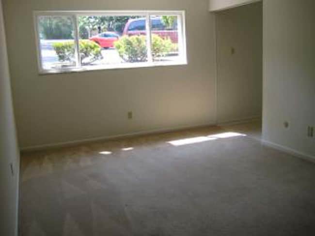 Northcrest, Bloomington, IN 47404 - photo 4