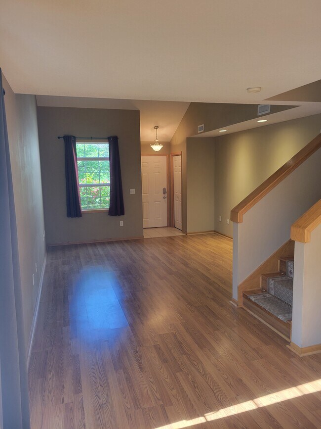 Orchard Hills Villas, Norwalk, IA 50211 - photo 2