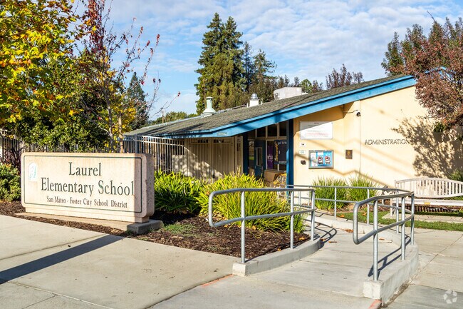 Laurel Elementary School offers a cozy campus.