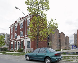 71 Garfield St, Detroit, MI 48201