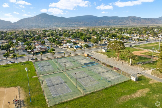 Building the leaders of tomorrow at Clement Middle School in North Redlands, CA.