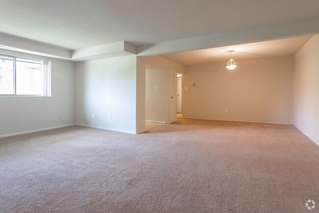 Somerset At Towson - 2 BR, 1 BA