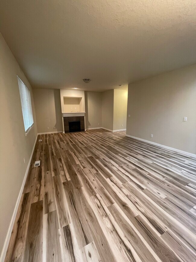 1751 SE Water Lily St, Hillsboro, OR 97123 - photo 7